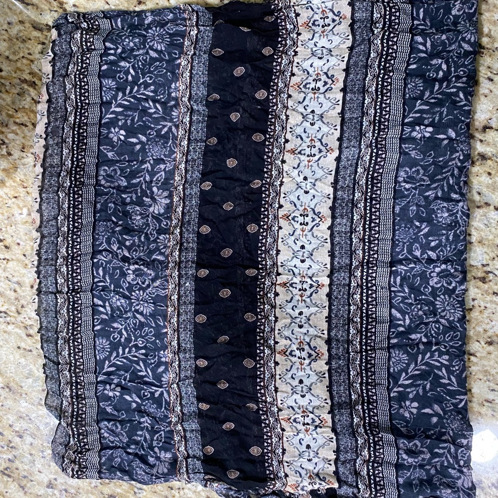 Pretty Patchwork Mixed Print Floral Infinity Scar… - image 4